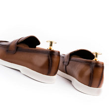 Load image into Gallery viewer, Modern Two-Toned Loafers - Tan