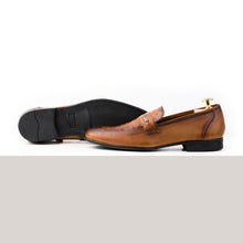 Load image into Gallery viewer, FHS Dot-Embossed Strapped - Tan