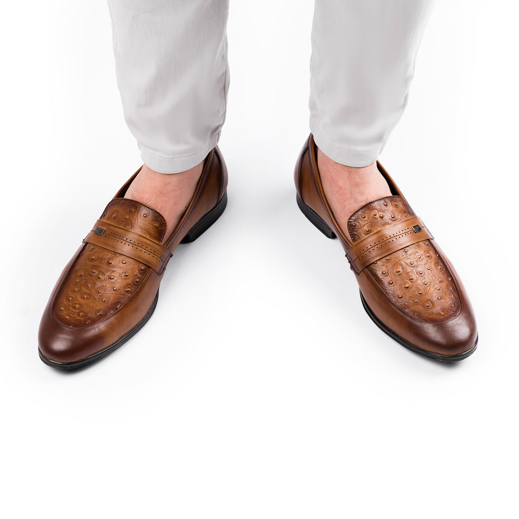 FHS Dot-Embossed Strapped - Tan