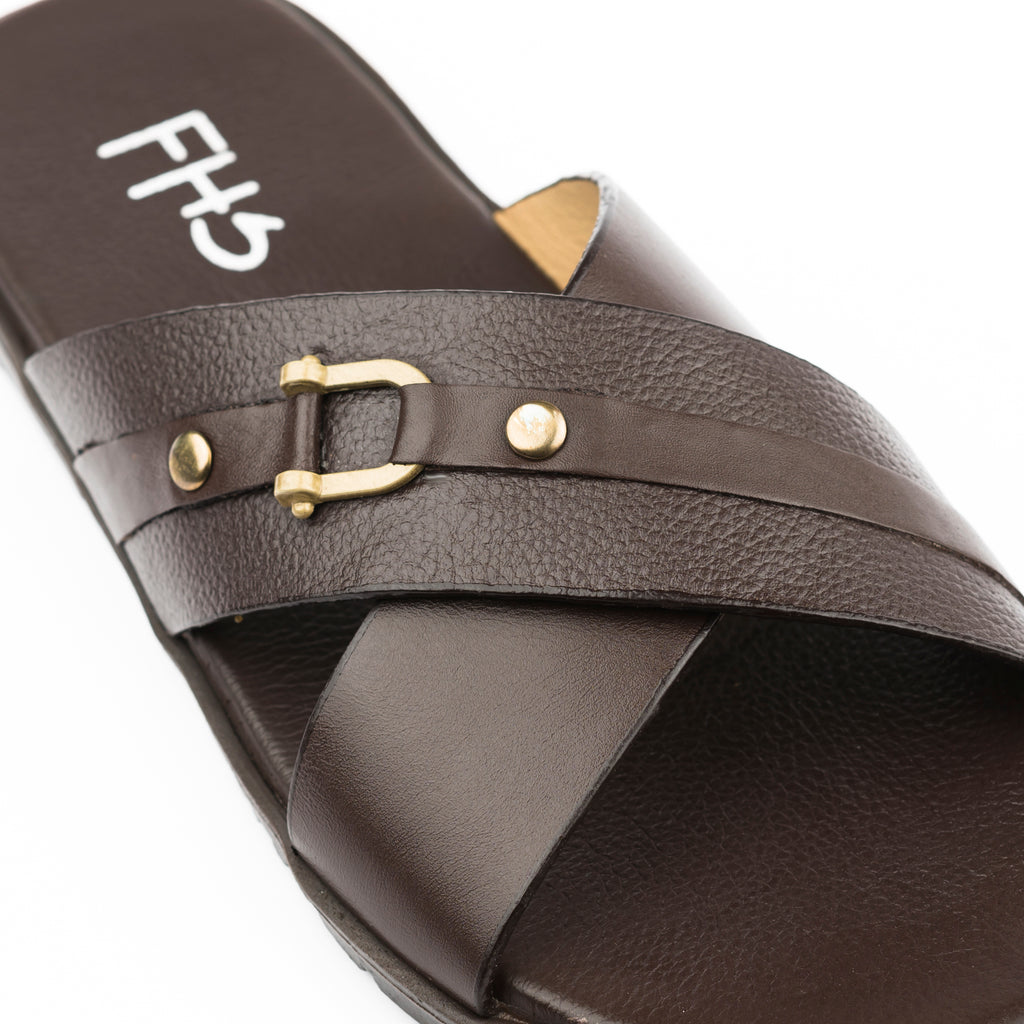 Cross-Strapped Buckled Slippers - Brown