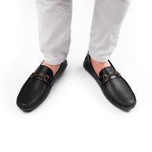 Load image into Gallery viewer, Basket-weave Patterned Moccasins - Black