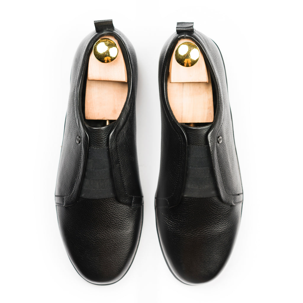 Elite Minimalist Sneakers - Black