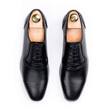 Load image into Gallery viewer, Traditional Wingtip Oxfords – Black