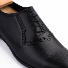 Load image into Gallery viewer, Traditional Wingtip Oxfords – Black