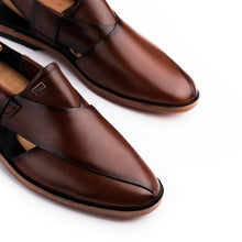 Load image into Gallery viewer, Sleek Peshawari Sandals - Brown