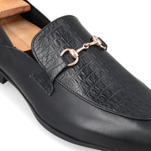 Load image into Gallery viewer, Classic Crocodile Embossed Loafers - Black