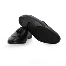 Load image into Gallery viewer, Classic Tassle Loafers