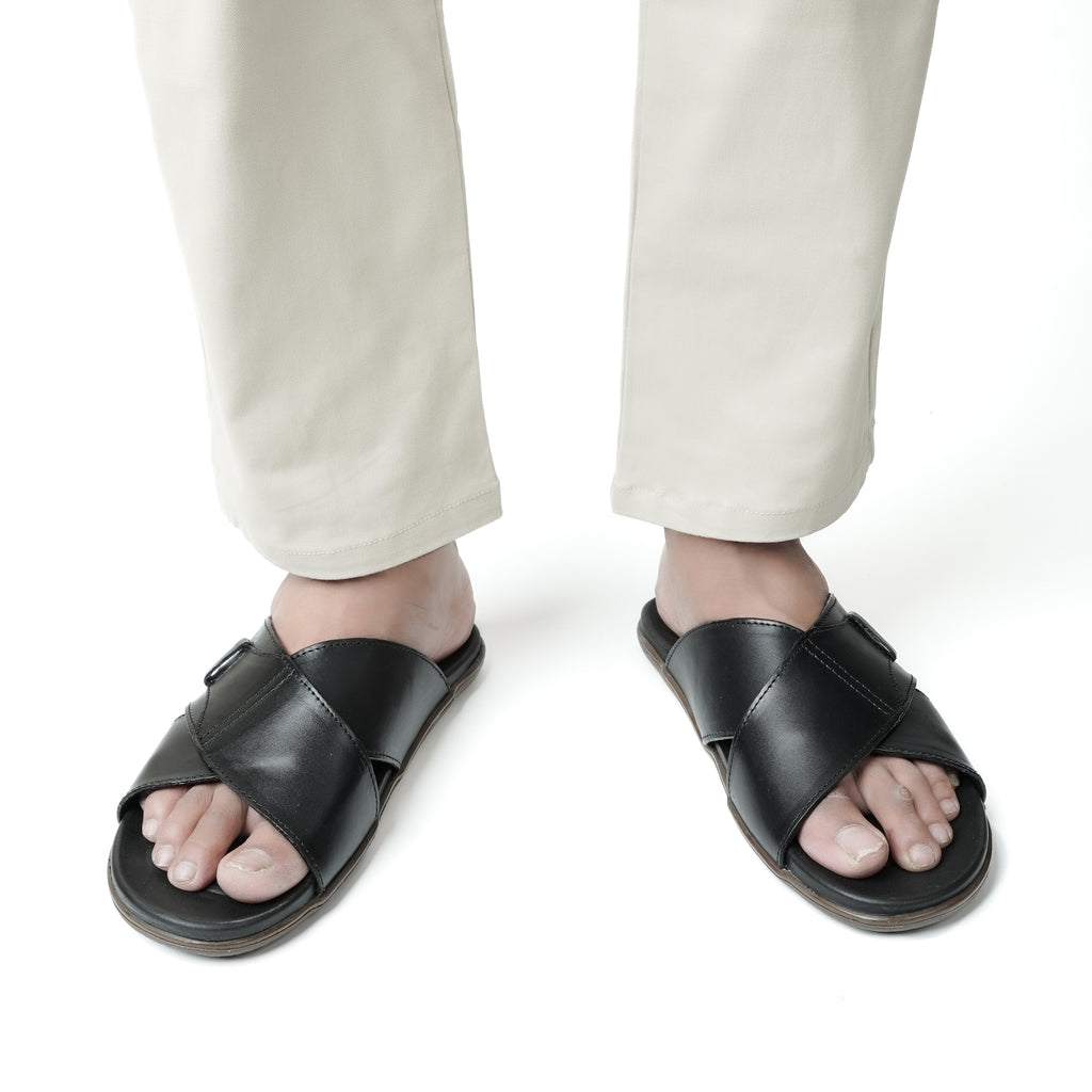 Dual Strap Leather Slippers - Black