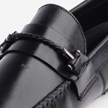Load image into Gallery viewer, Horse Bit Buckle Moccasin - Black - FHS Official