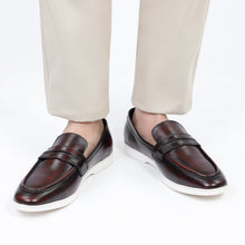 Load image into Gallery viewer, Two Tone Modern Penny Loafers - Maroon