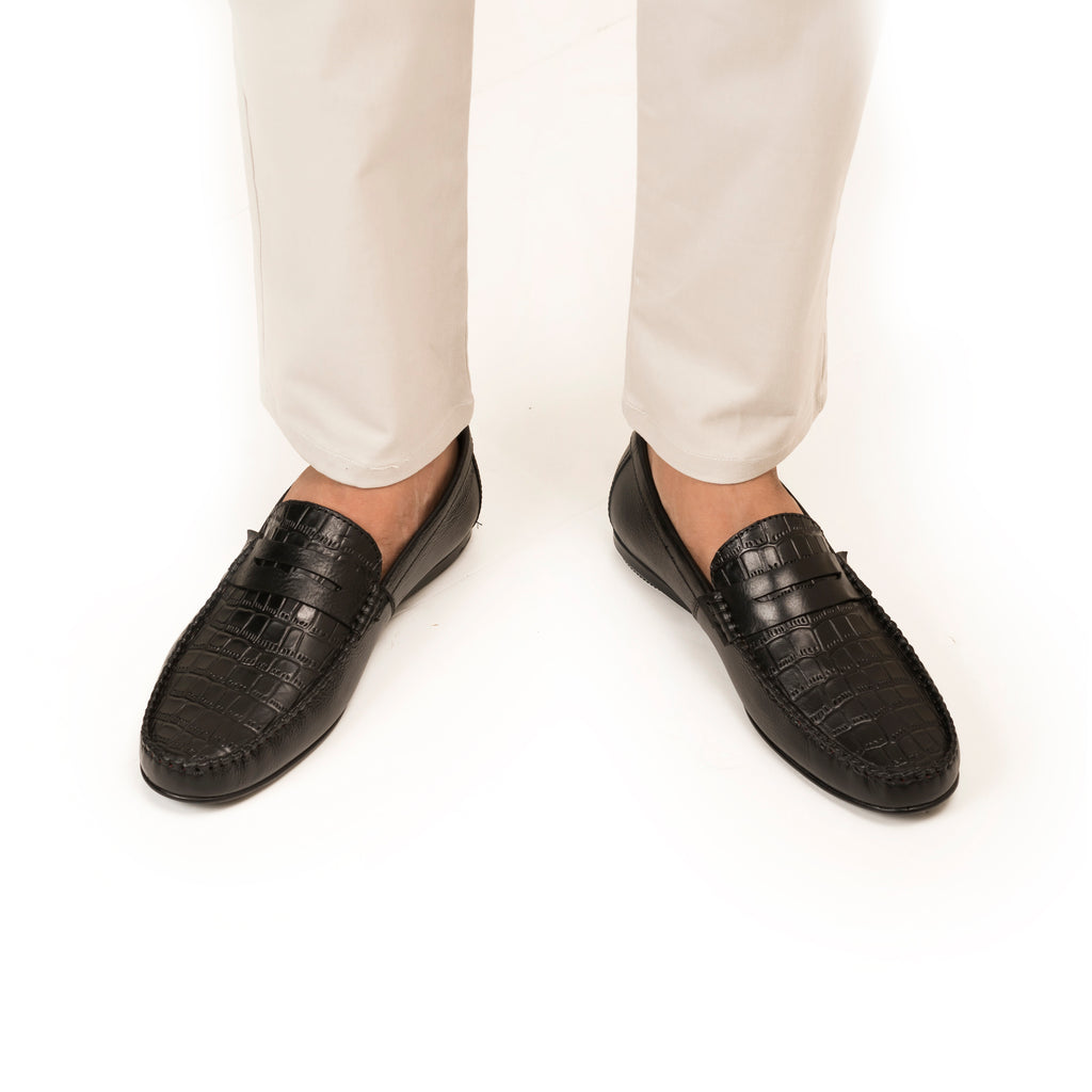 Imperial Crocodile Embossed Moccasins - Black