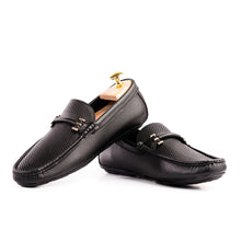 Load image into Gallery viewer, Perforated Driver Moccasins-Black