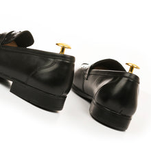 Load image into Gallery viewer, Ostrich Embossed Leather Loafers - Black