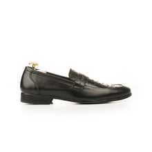 Load image into Gallery viewer, Ostrich Embossed Leather Loafers - Black