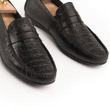 Load image into Gallery viewer, Imperial Crocodile Embossed Moccasins - Black