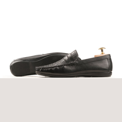 Imperial Crocodile Embossed Moccasins - Black