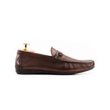 Load image into Gallery viewer, Dual-Shade Dotted Moccasin - Brown