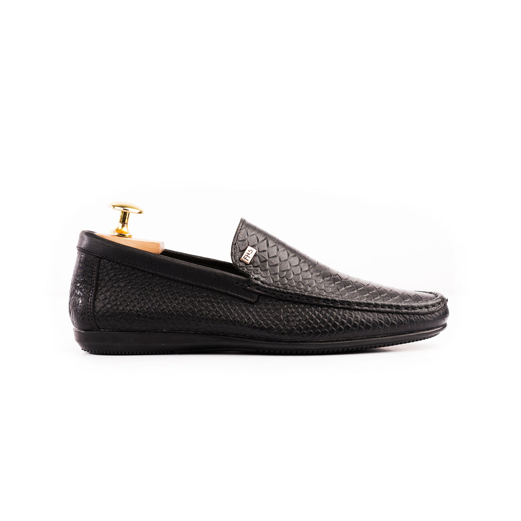 Snakeskin Embossed Moccasins - Black