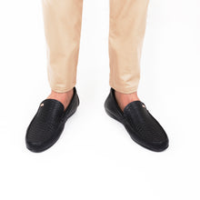Load image into Gallery viewer, Snakeskin Embossed Moccasins - Black