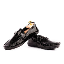 Load image into Gallery viewer, Patent Crocodile Embossed Moccasin - Black