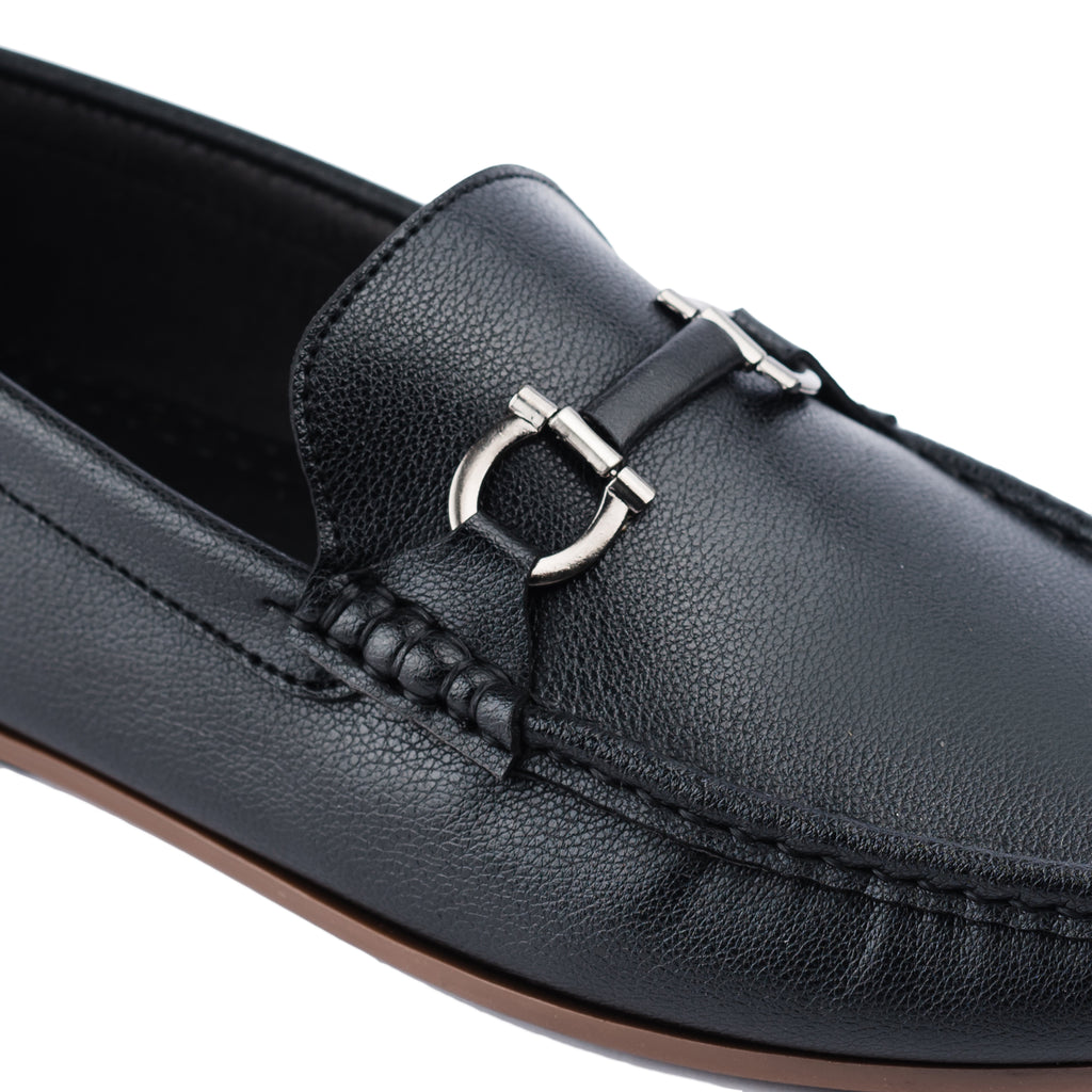 Wrapped Horse Buckled Moccasins