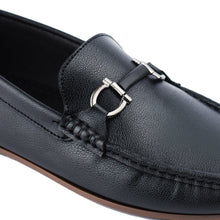 Load image into Gallery viewer, Wrapped Horse Buckled Moccasins