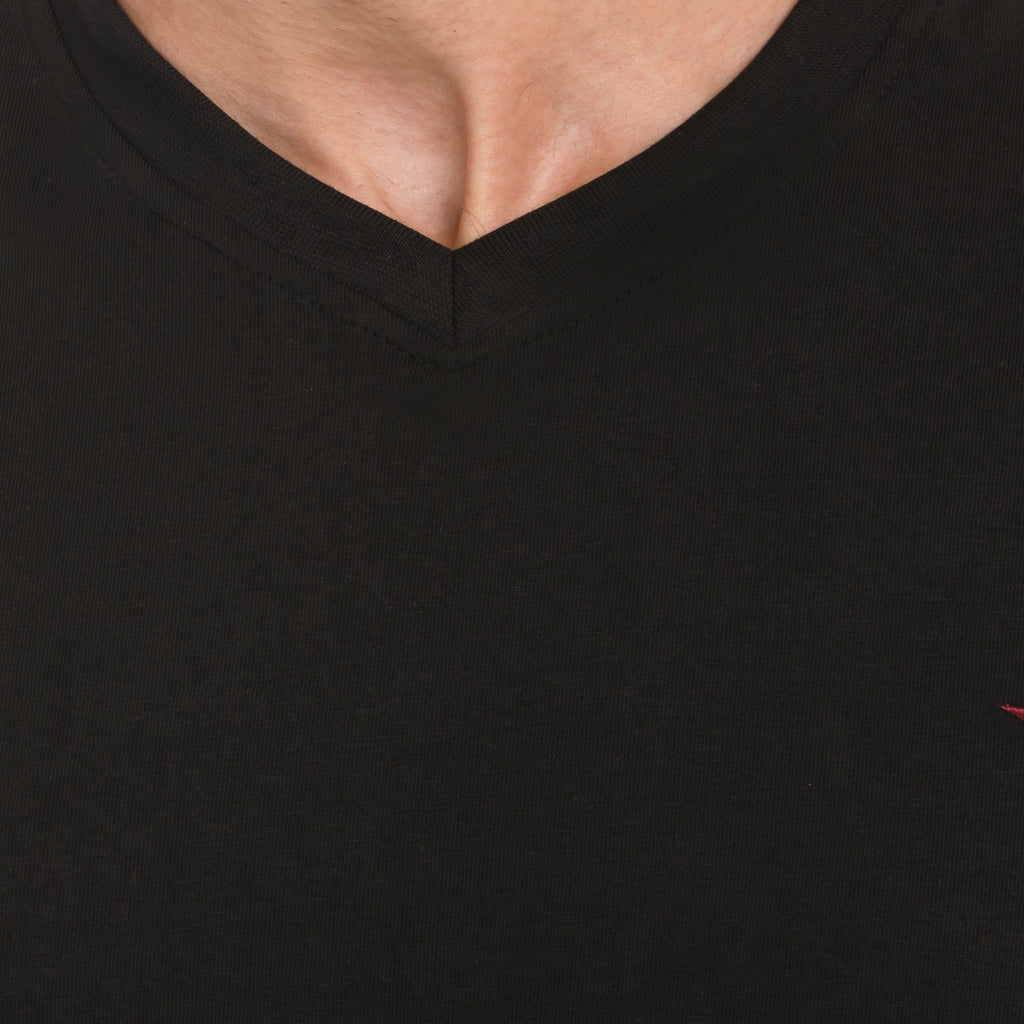 Urban V-Neck T-shirt - Black