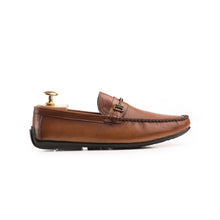 Load image into Gallery viewer, Heritage Two-Toned Moccasins - Tan