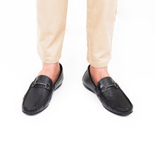 Load image into Gallery viewer, Crocodile Embossed Mocassins-Black