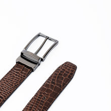 Load image into Gallery viewer, Crocodile Patterned Reversible Belt