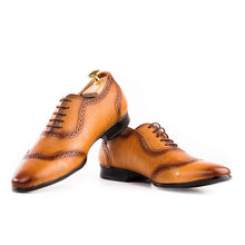 Load image into Gallery viewer, Patina Brogue Oxfords - Tan