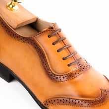 Load image into Gallery viewer, Patina Brogue Oxfords - Tan