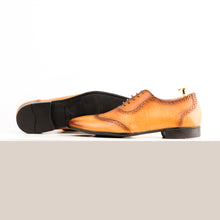 Load image into Gallery viewer, Patina Brogue Oxfords - Tan