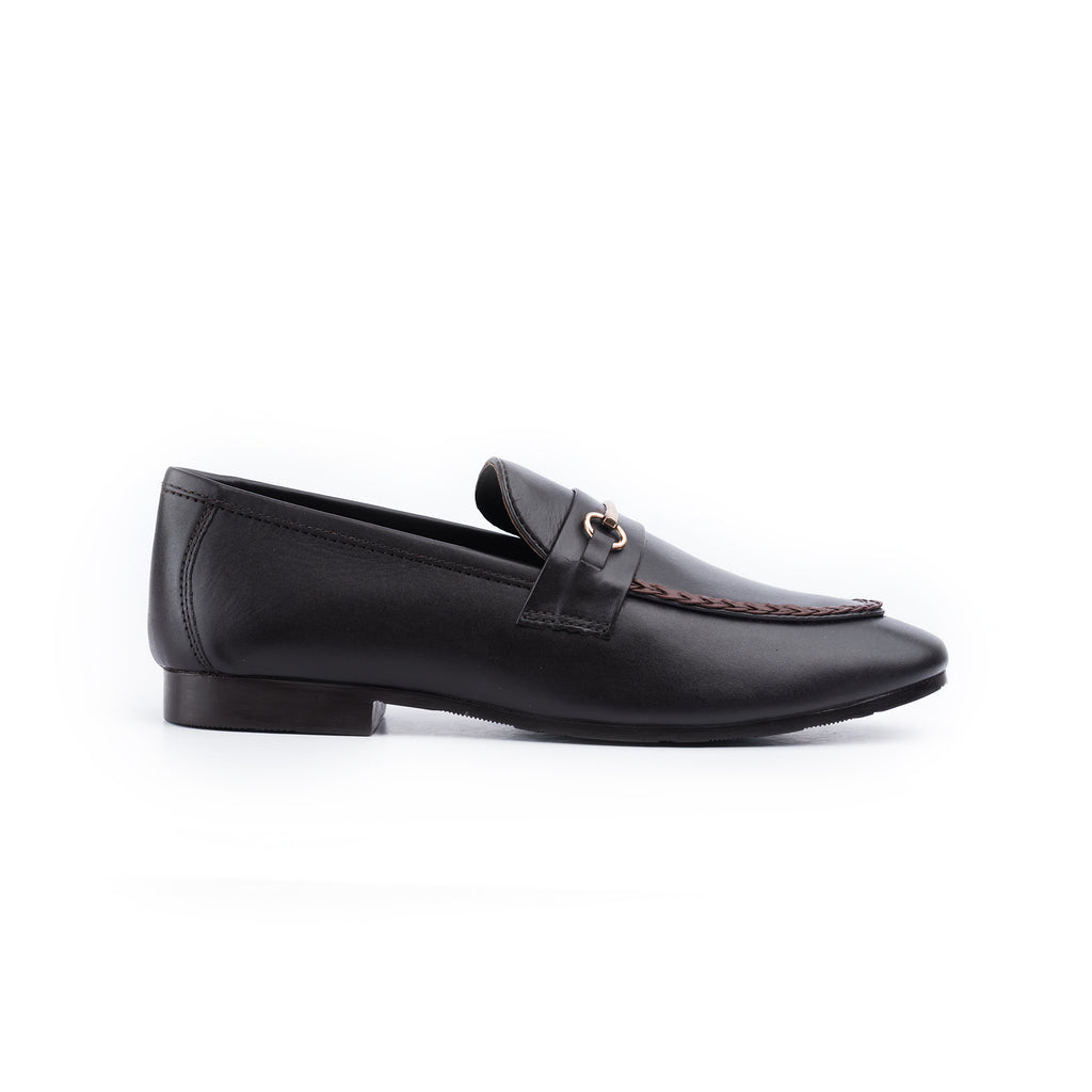 Thread Stiched Buckled Loafers