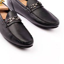 Load image into Gallery viewer, Sleek Urban Moccasins - Black