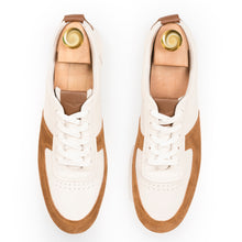 Load image into Gallery viewer, Modern Comfort Sneakers - Tan/White