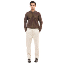 Load image into Gallery viewer, Nomad Cargo Jog Pants - Beige