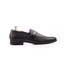 Load image into Gallery viewer, Signature Leather Loafers - Black