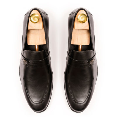 Signature Leather Loafers - Black
