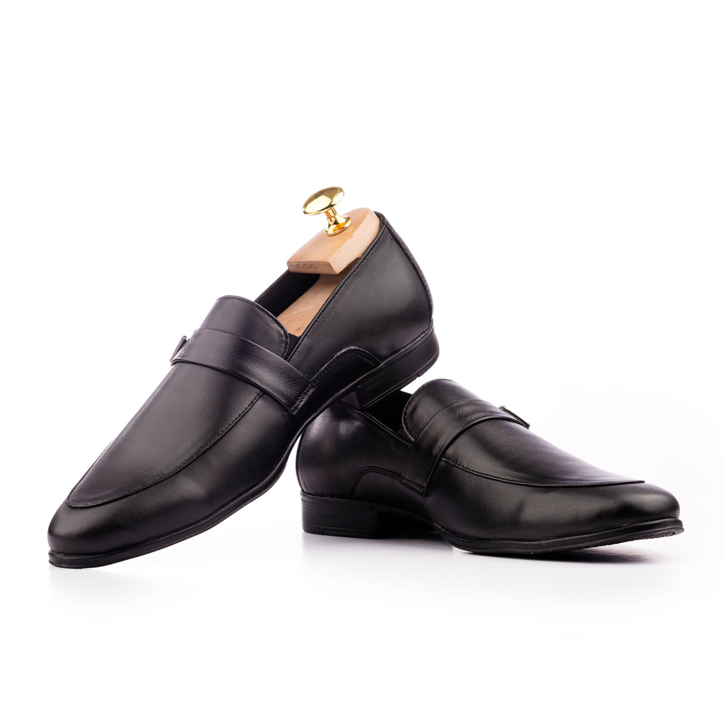 Signature Leather Loafers - Black