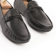 Load image into Gallery viewer, Buffalo Leather Moccasins - Black