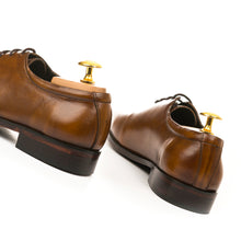 Load image into Gallery viewer, Executive Wingtip Oxfords - Tan