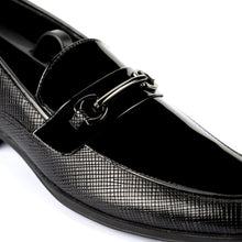 Load image into Gallery viewer, Gun Metal Glossed Loafers