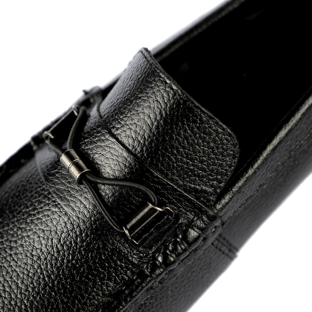 Textured Rope Buckled Moccasins-Black