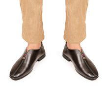 Load image into Gallery viewer, Classic Stitch Detail Leather Loafers - Brown