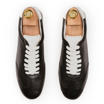 Modern Comfort Sneakers - Black/White