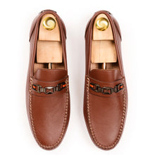 Load image into Gallery viewer, Sleek Urban Moccasins - Tan