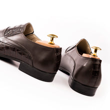Load image into Gallery viewer, Prestige Croc-Pattern Formal Dress Loafers - Brown