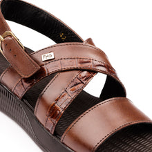 Load image into Gallery viewer, Crocodile Embossed Leather Sandals - Brown