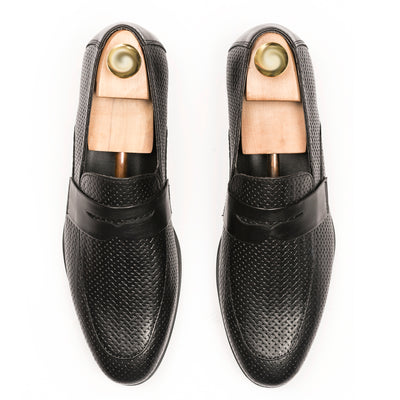 The Noir Weaved Loafers - Black